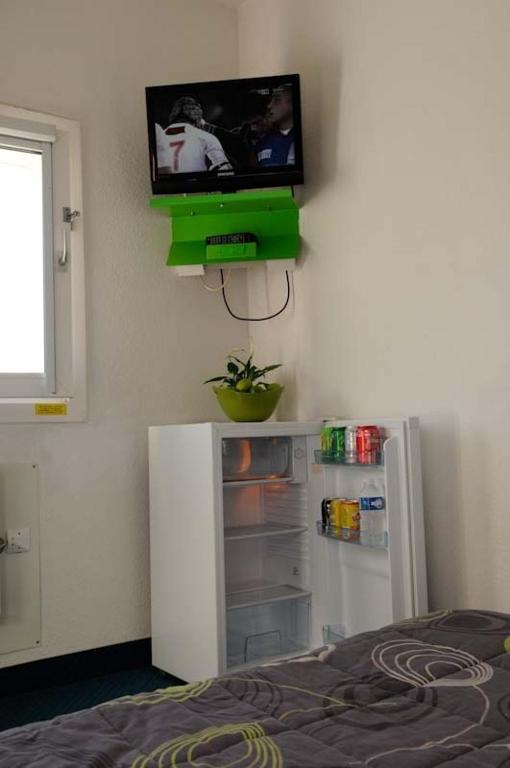 Lemon Hotel - Mery Sur Oise/Cergy Ruang foto