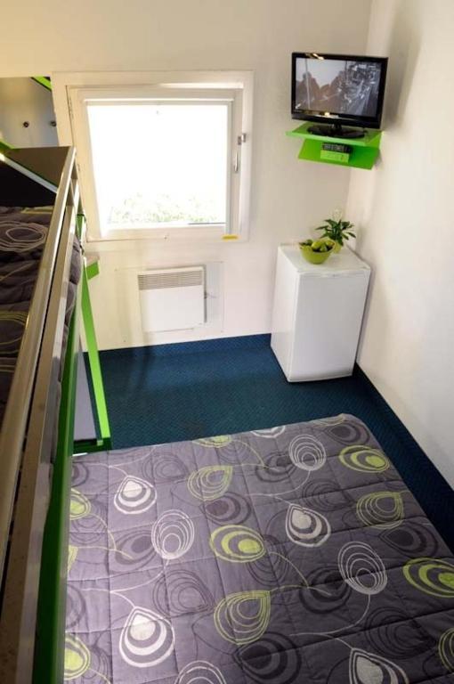Lemon Hotel - Mery Sur Oise/Cergy Ruang foto